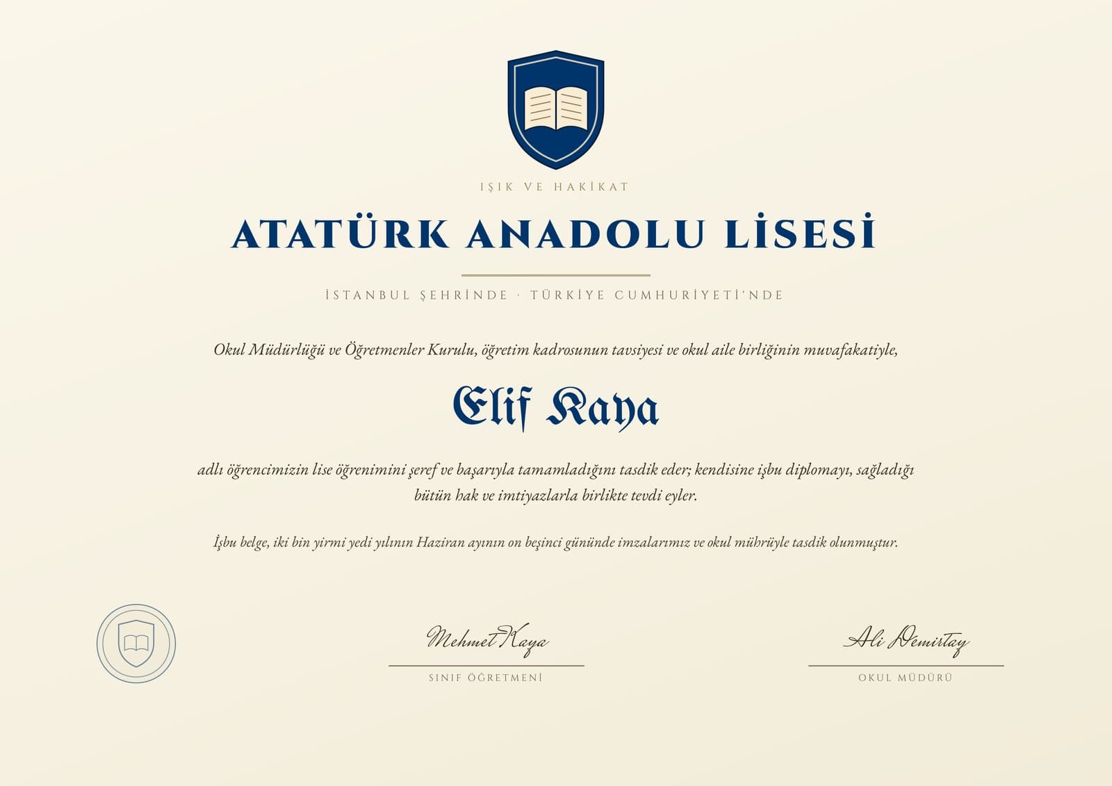 TET043 Sade Yale mezuniyet sertifikası